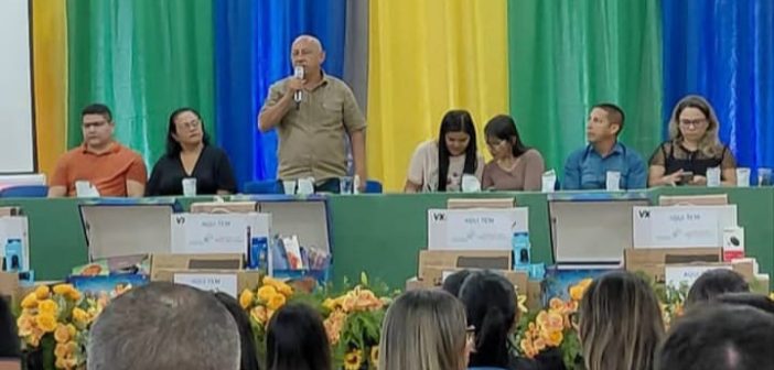 Mais um investimento na educação de curuçá! Entrega de 50 Computadores